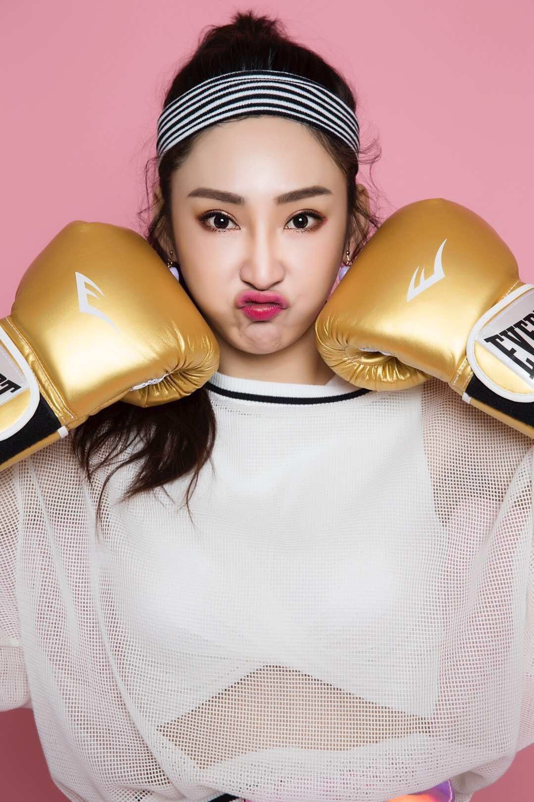 徐玮婷秀美照引*动暴**，遭起底原来是好久不见的虎妞