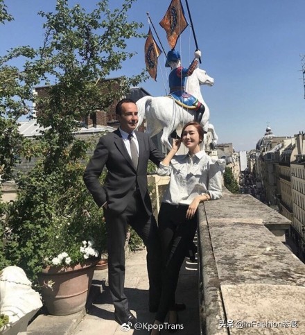 郑秀妍少女时代重聚,krystal郑秀晶郑秀妍舞台