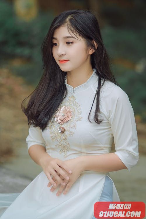 郭德纲泰国佛像,郭德纲戴佛冠