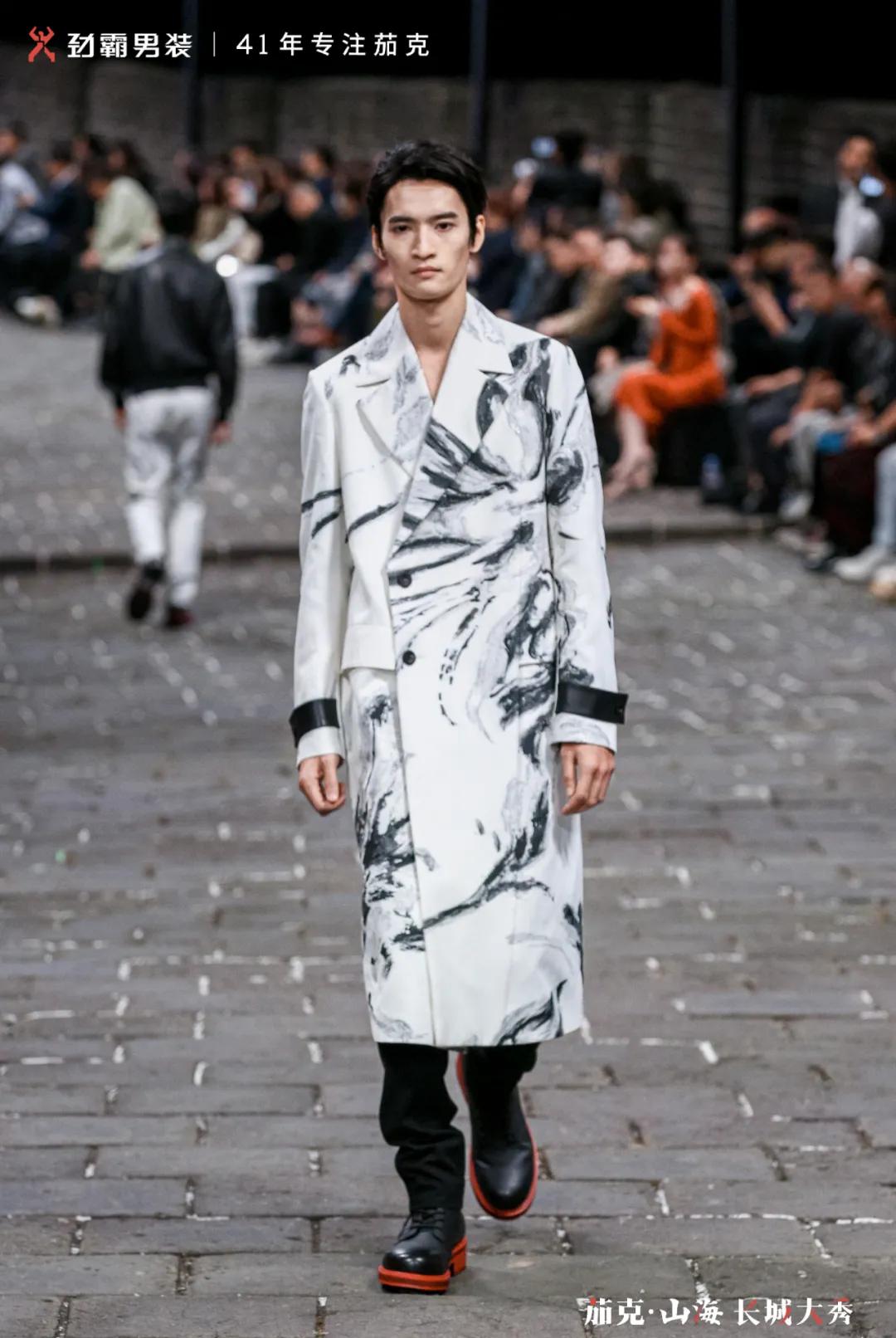 劲霸男装品牌诠释理念,劲霸男装是高端的吗