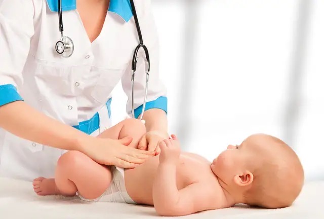 宝宝湿疹哺乳妈妈有必要忌口吗,宝宝湿疹都是妈妈的错