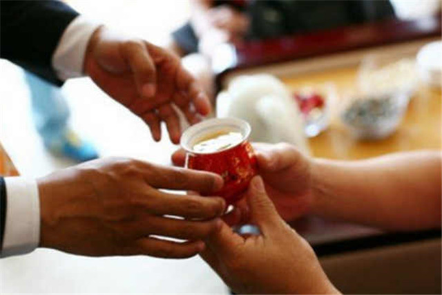 敬茶礼仪教学泡茶方法,敬茶礼仪视频教程