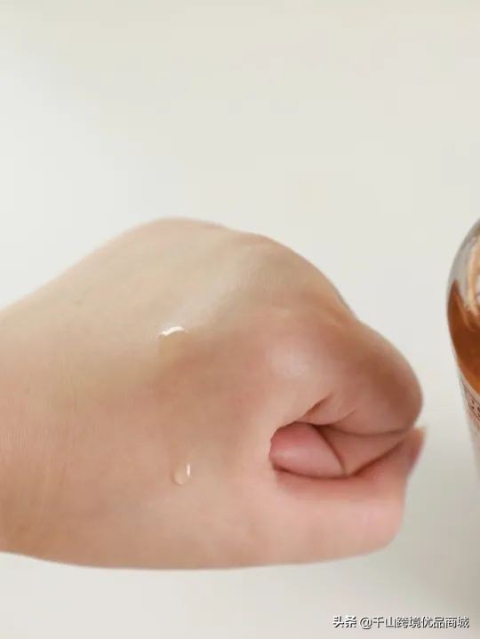 夏季水乳清爽控油,混干鼻子出油夏季水乳