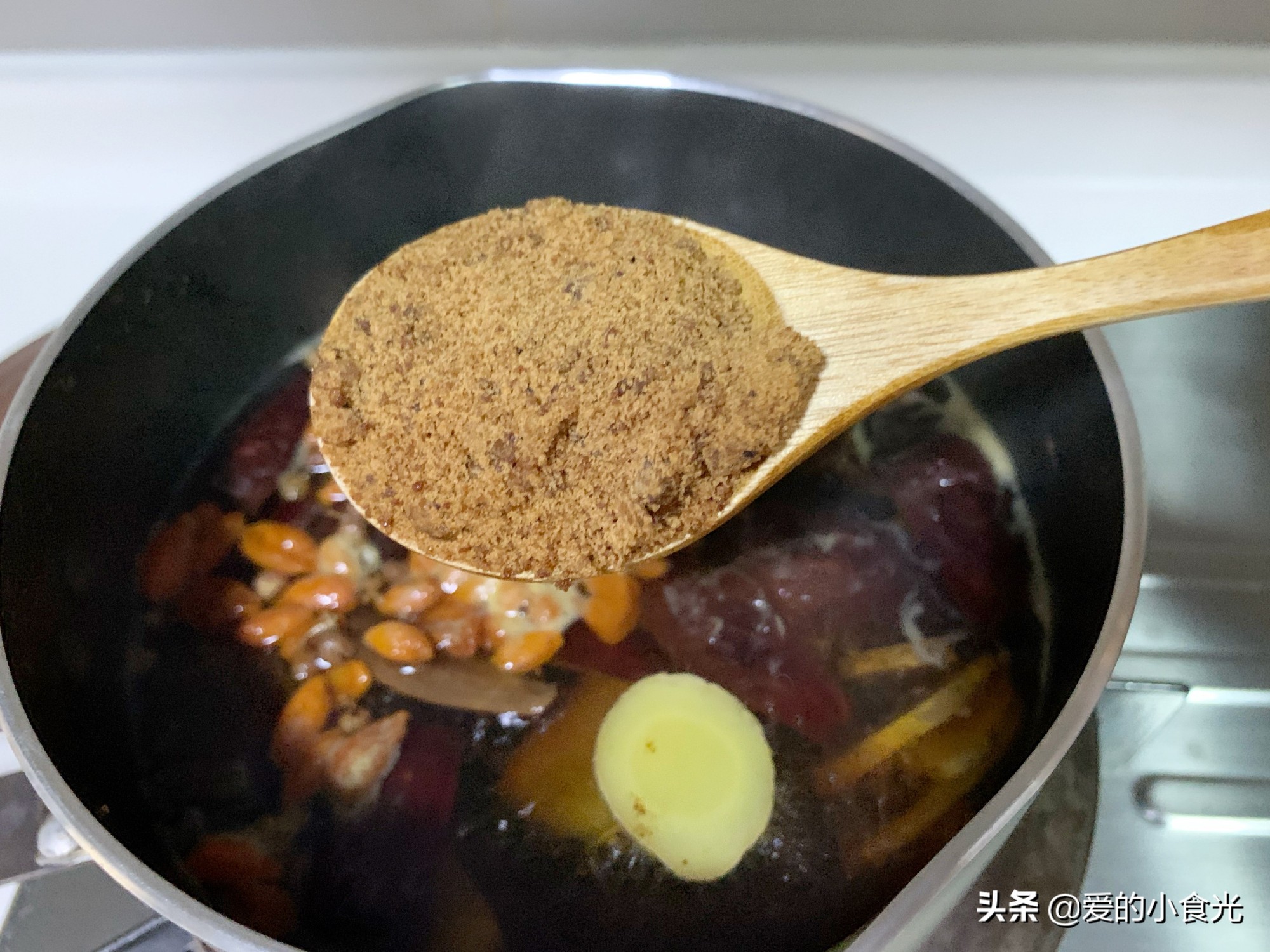 寒湿体质喝姜枣茶却上火怎么调理,喝姜枣茶不上火是什么体质