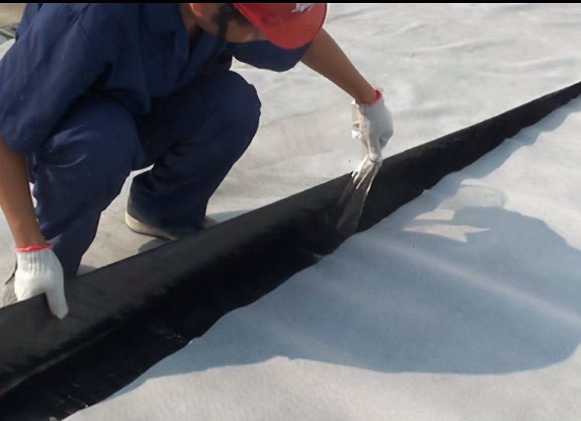 金属屋面tpo自粘防水卷材施工工艺,tpz纤维增强型防水卷材施工步骤