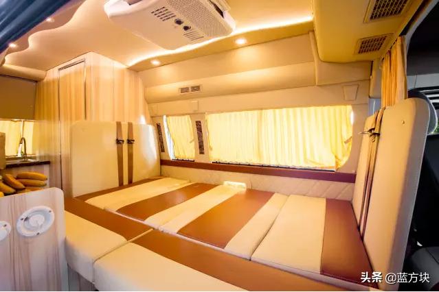 房车自驾游豪华房车,金龙金威房车