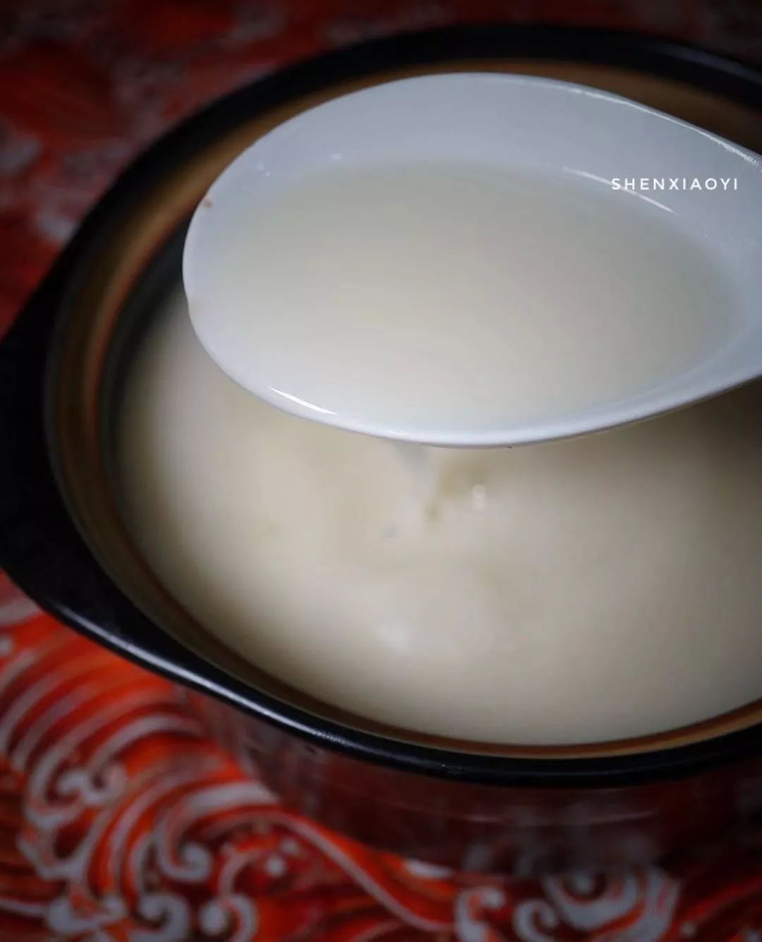 清汤鱼要怎么煮汤才会白,如何让鱼煮得更白汤