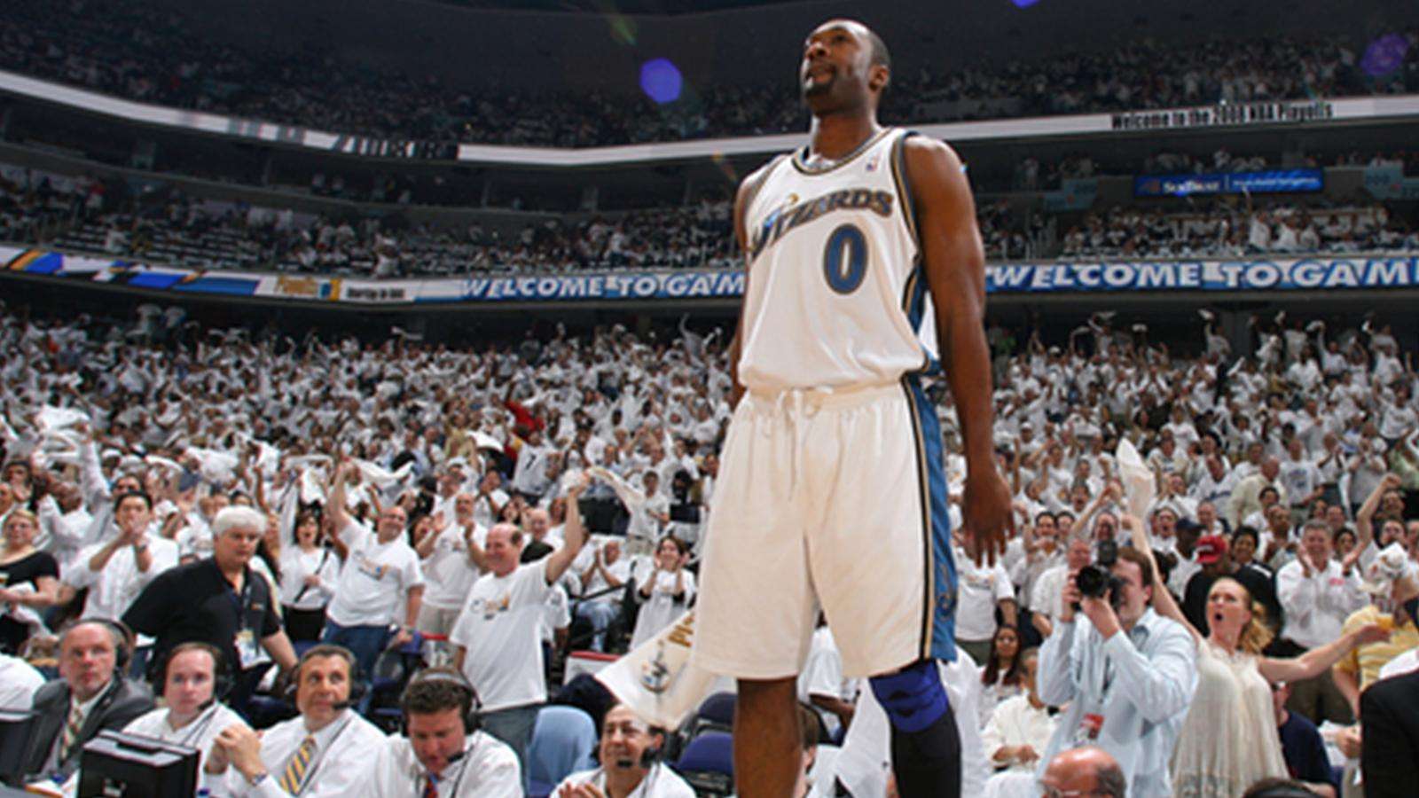 科比麦迪最经典一次对决,麦迪科比三阵