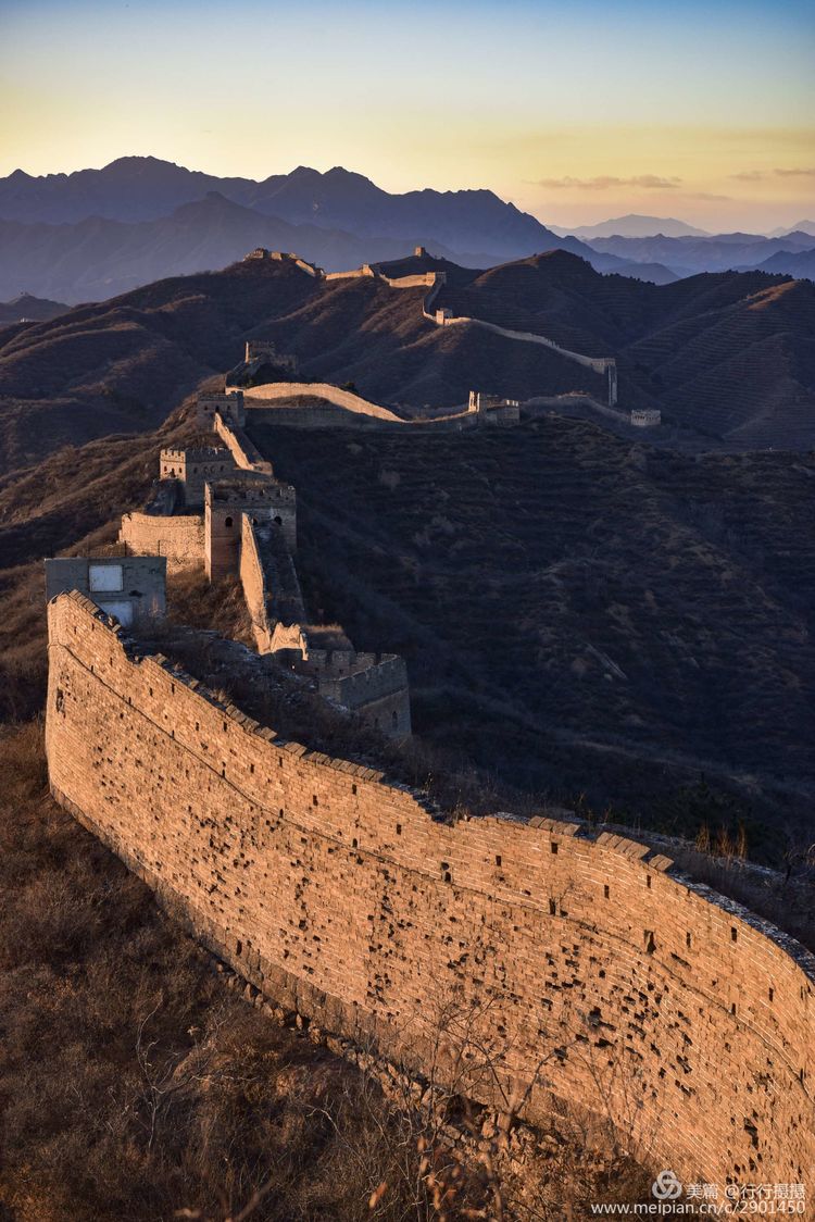 金山岭长城白雪皑皑美景如画,金山岭长城游览