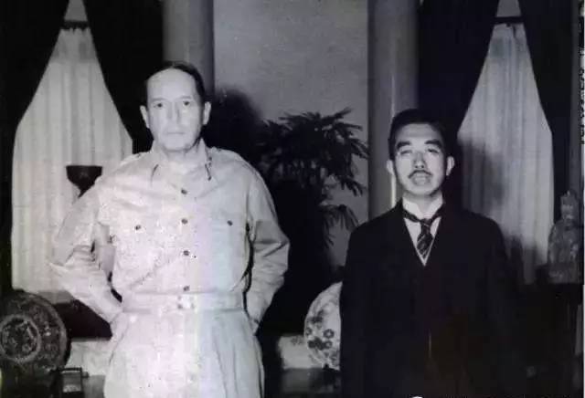 不具备政治实权的日本天皇平时都干些什么