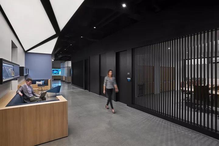 科技新视界混合云数据NetApp森尼维尔沉浸式体验中心设计欣赏