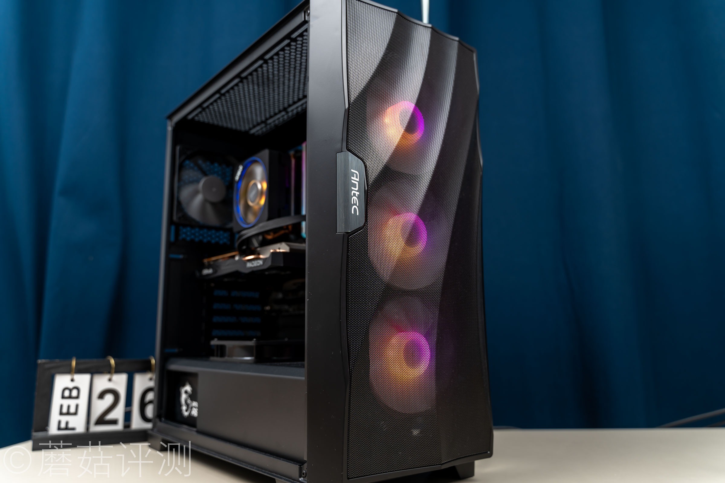 读取稳稳的过7400MB/s,非常给力、威刚翼龙S70Blade固态硬盘评测