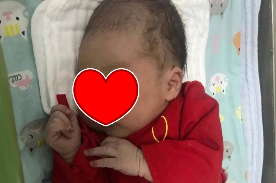 婴儿睡出尖脑瓜怎么办,新生儿脑壳尖