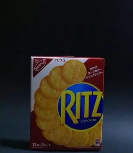 小哥用废纸盒惊艳27万人,跟他一比,我简直是手残