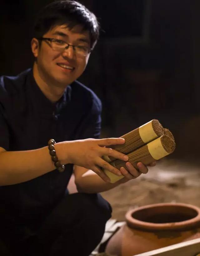 为什么古代人喜欢睡软床,古代为什么晚上睡不好觉