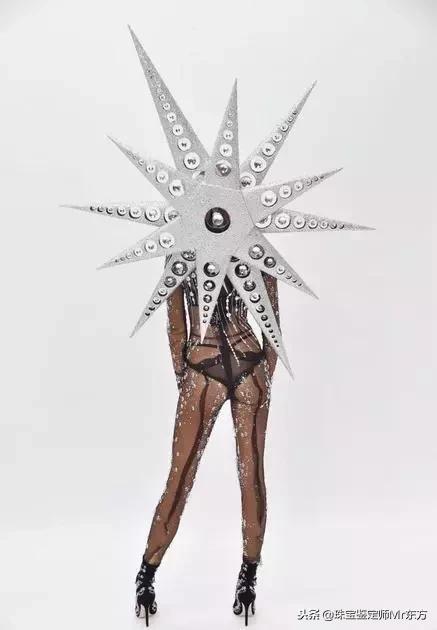 2018维密天价bra谁穿,维密大秀2018所有look