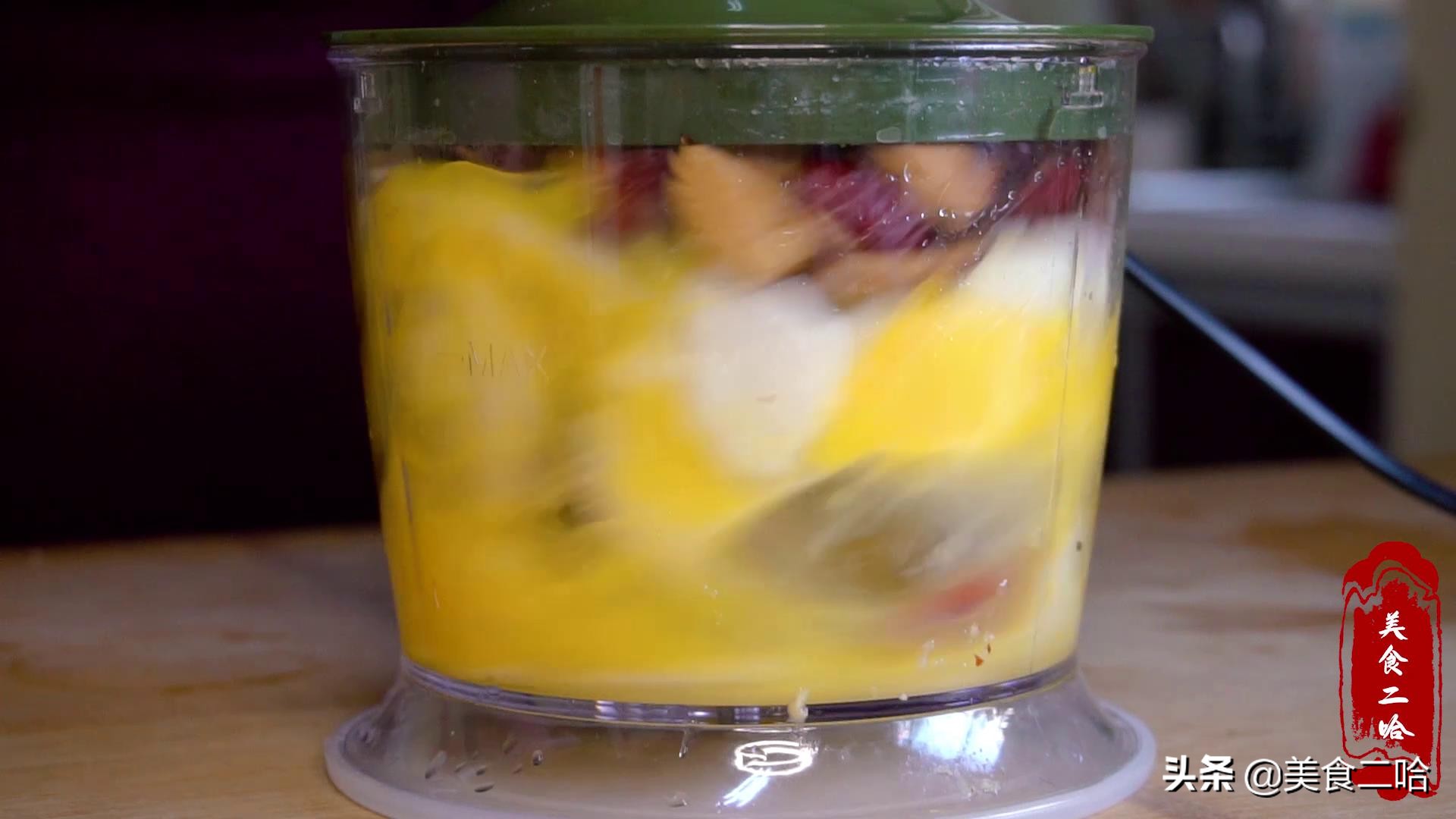 用面粉蒸发糕怎样做,告诉你蒸发糕松软的诀窍