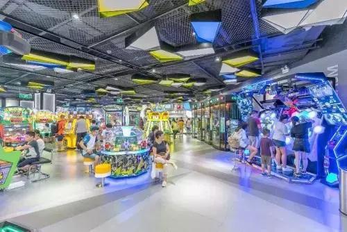 20万平米以上购物中心,郑州人气最旺的购物中心