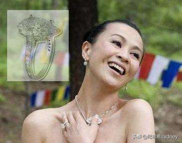 蝴蝶钻戒多少钱郭碧婷,郭碧婷宝格丽戒指