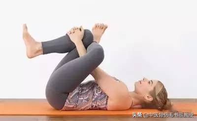 臀部、大腿后侧疼痛,坐骨神经痛,必备两种拉伸法,有效缓解疼痛