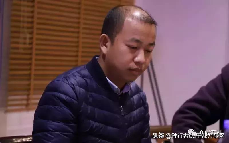 卓依婷的去向,卓依婷现身机场