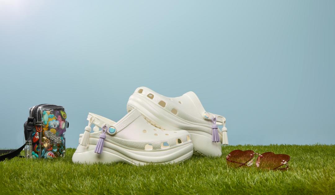 大哥最爱的洞洞鞋，女孩怎么抢着穿？