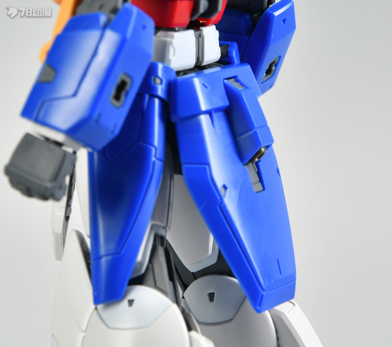 万代高达rgrx78-2,万代rg飞翼零式高达