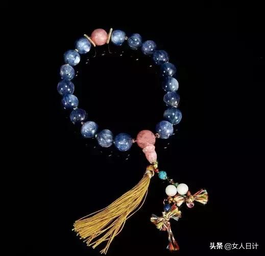 最适合穷人玩的5种手串,土豪看价值连城的东西