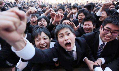 北大毕业生就业公务员工资情况,北大毕业可以直接当公务员吗