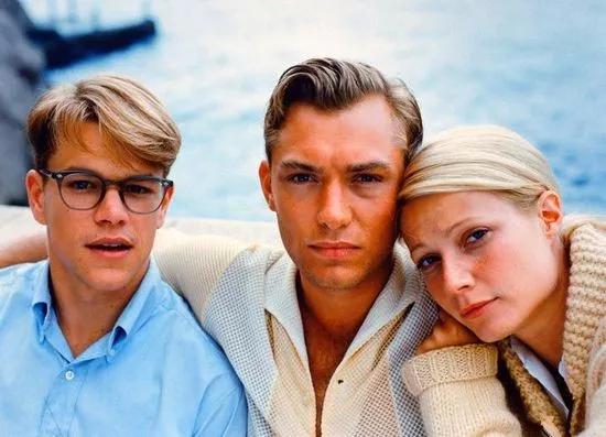 老派人眼里女明星要进入上流社会需要做什么？