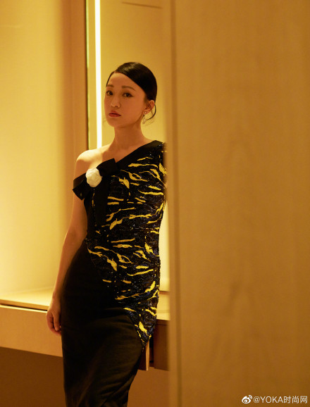 周迅成长往往是在一瞬间,周迅奇遇人生深情可抵岁月凉薄