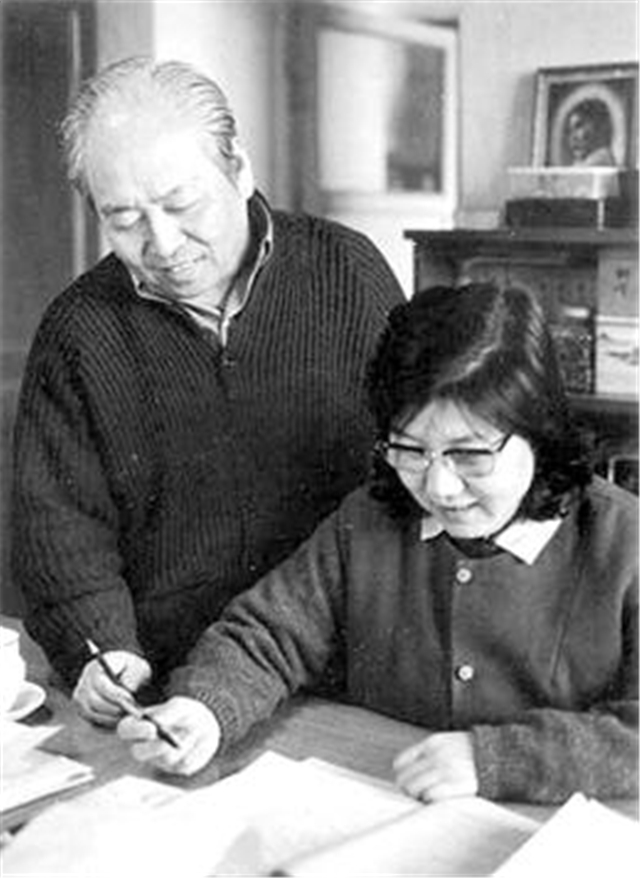 鑰佽垗鍚寸鍏夋柊鍑ら湠,鍚寸鍏夋柊鍑ら湠鐩告俊浠ユ搏