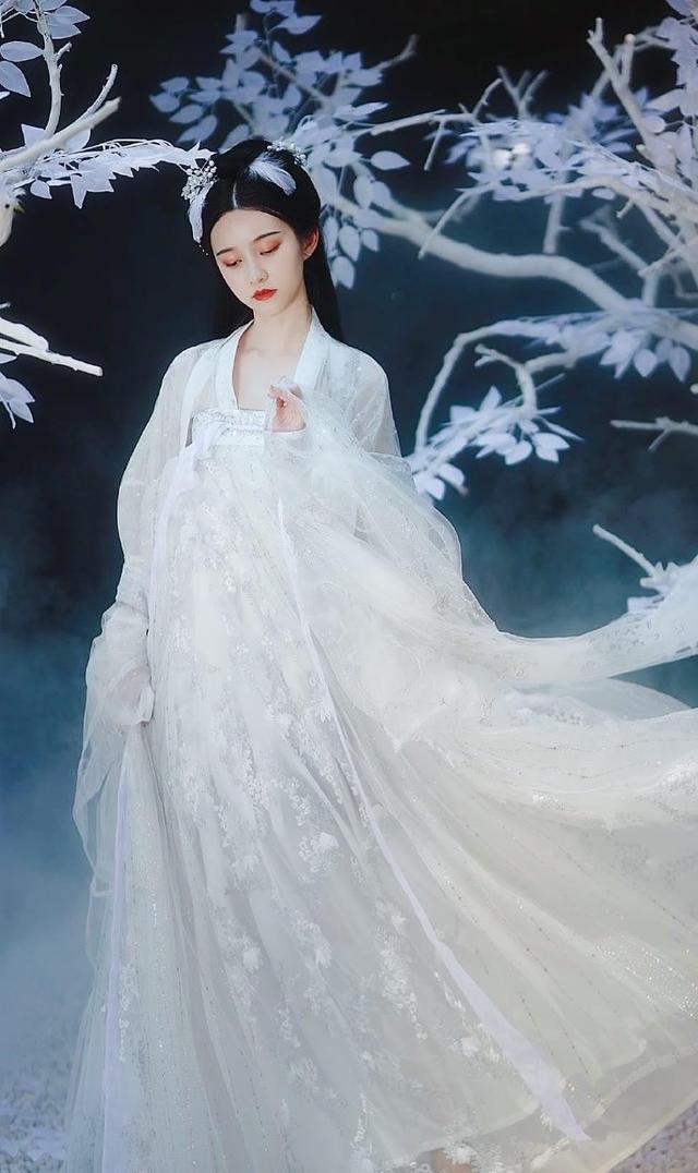 酒泉子诗词全集,酒泉子诗词全文