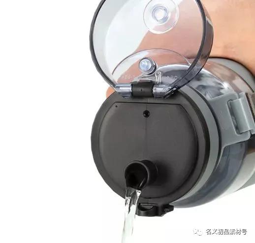 天热了给老公买个短袖,老公防摔水杯