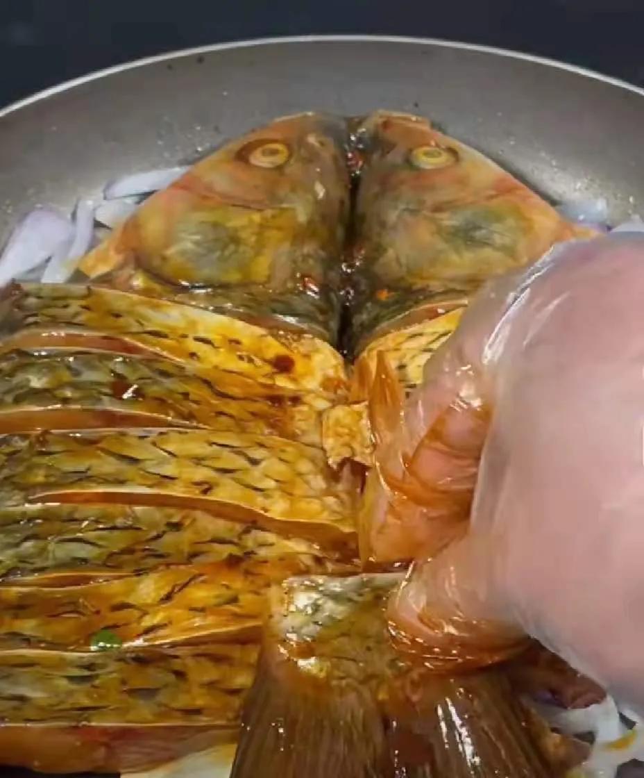 不用油的啤酒炖鱼,油炸啤酒炖鱼做法