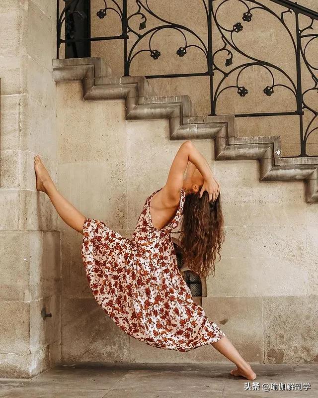 如何正确的拉伸髋部,髋部太紧通过手法可以放松吗