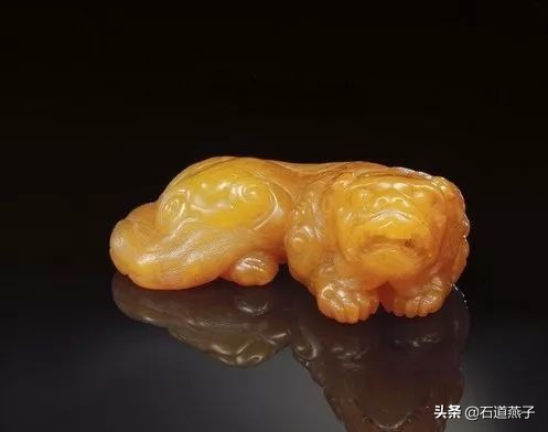 真品田黄及田黄冻石图片大全,天价田黄石及国宝田黄一览