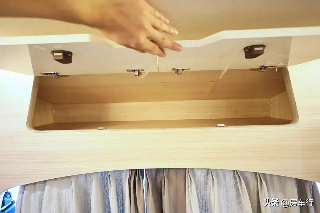 鍗撹秺x3鎴胯溅,鍗撶編浜氬崜瓒妜3鎴胯溅