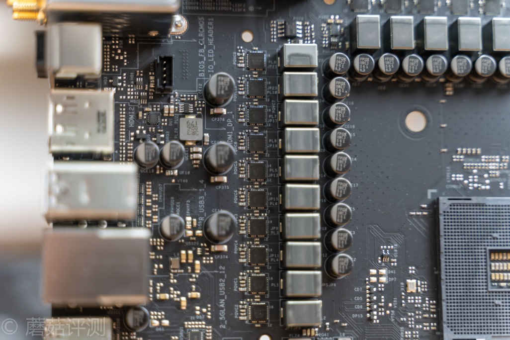 雷蛇华擎x570主板怎么样,华擎x570太极雷蛇定制款主板赏析