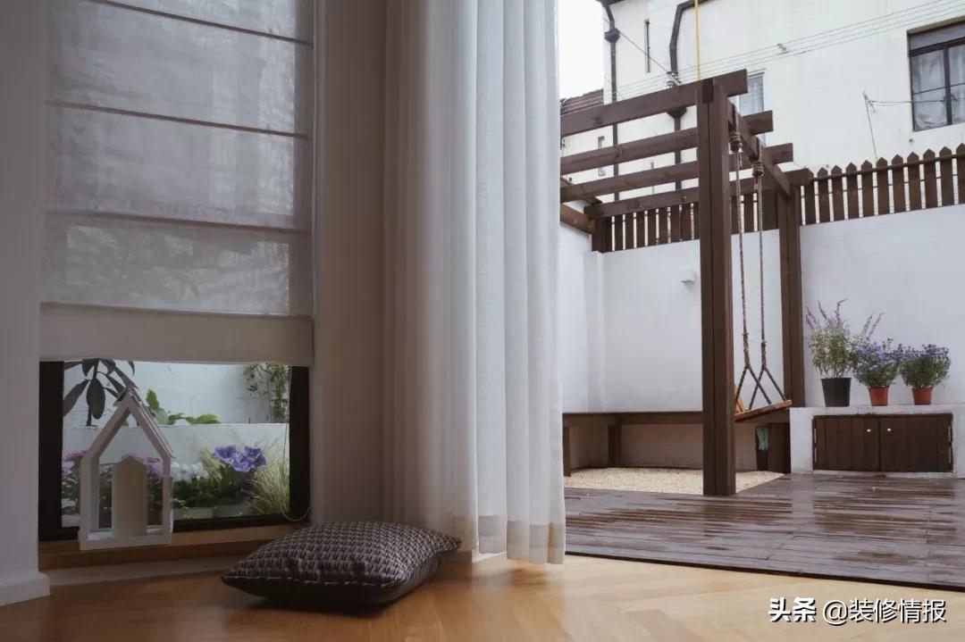 她买下32㎡上海老旧学区房，为女儿打造小桃园还有20㎡舒适大庭院