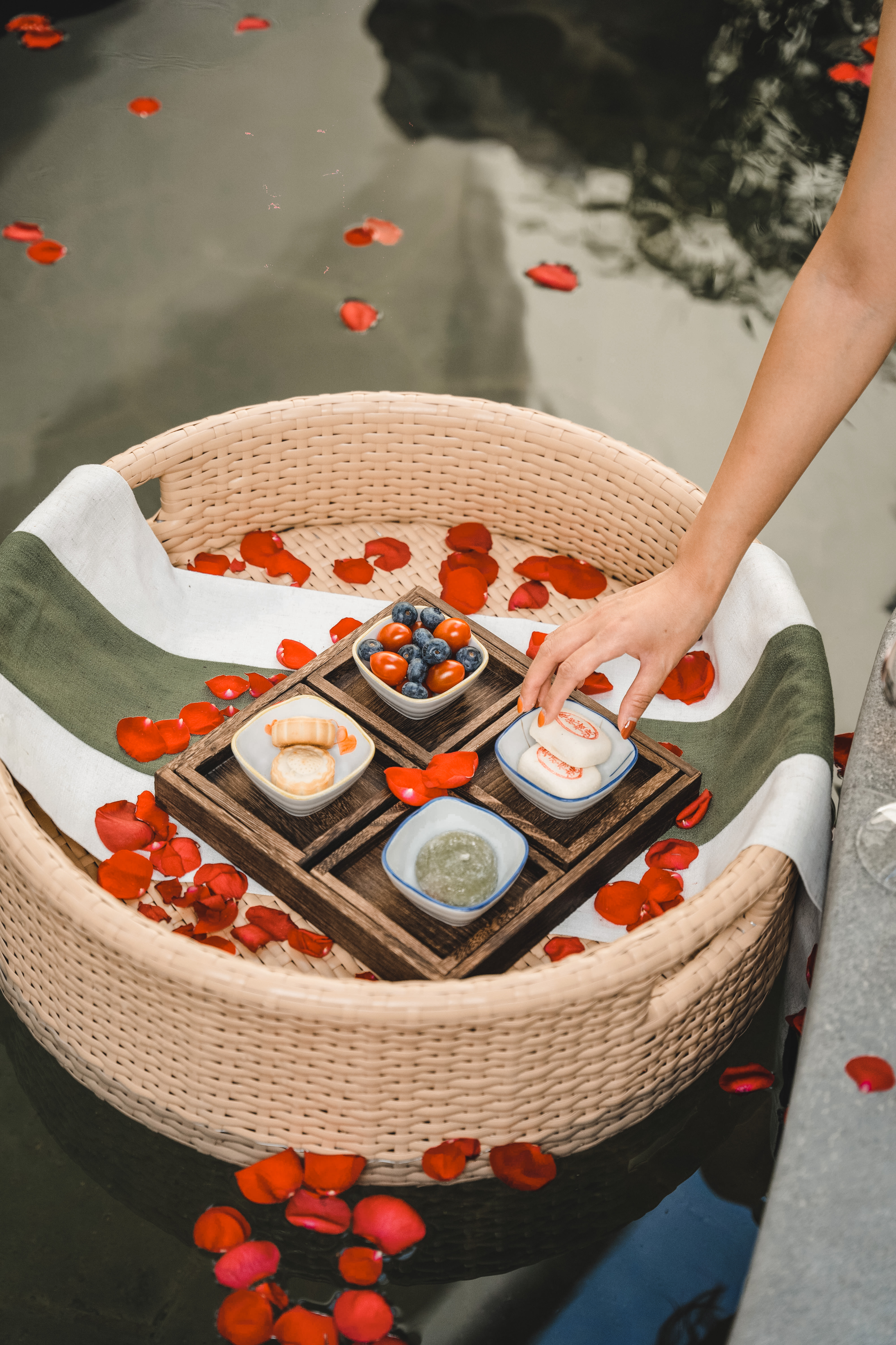 秋冬就要泡温泉呀,冬天一定要一起去泡温泉