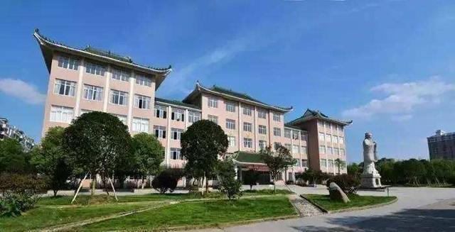 抚州哪几所中学实力较强,江西省抚州高中排名前十强