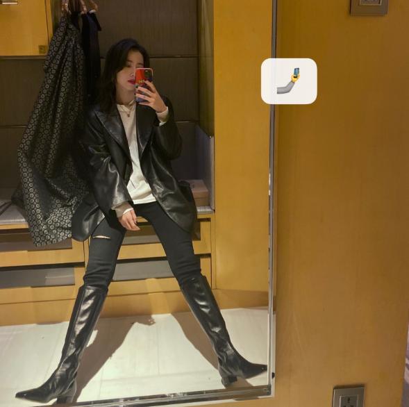 想要自拍可以弄什么动作,想自拍怎么拍好看呢