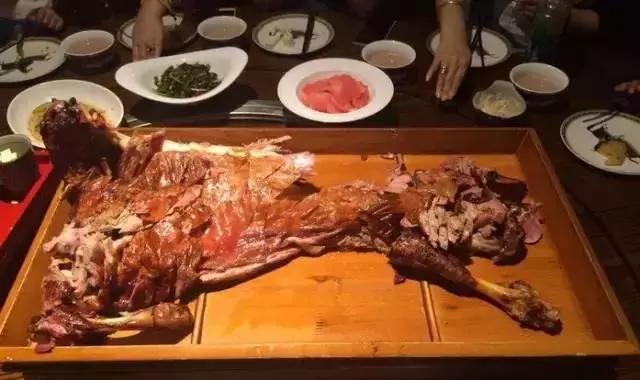 成本才几十块钱?这口“网红”的章丘黑锅,“舌尖”不背!