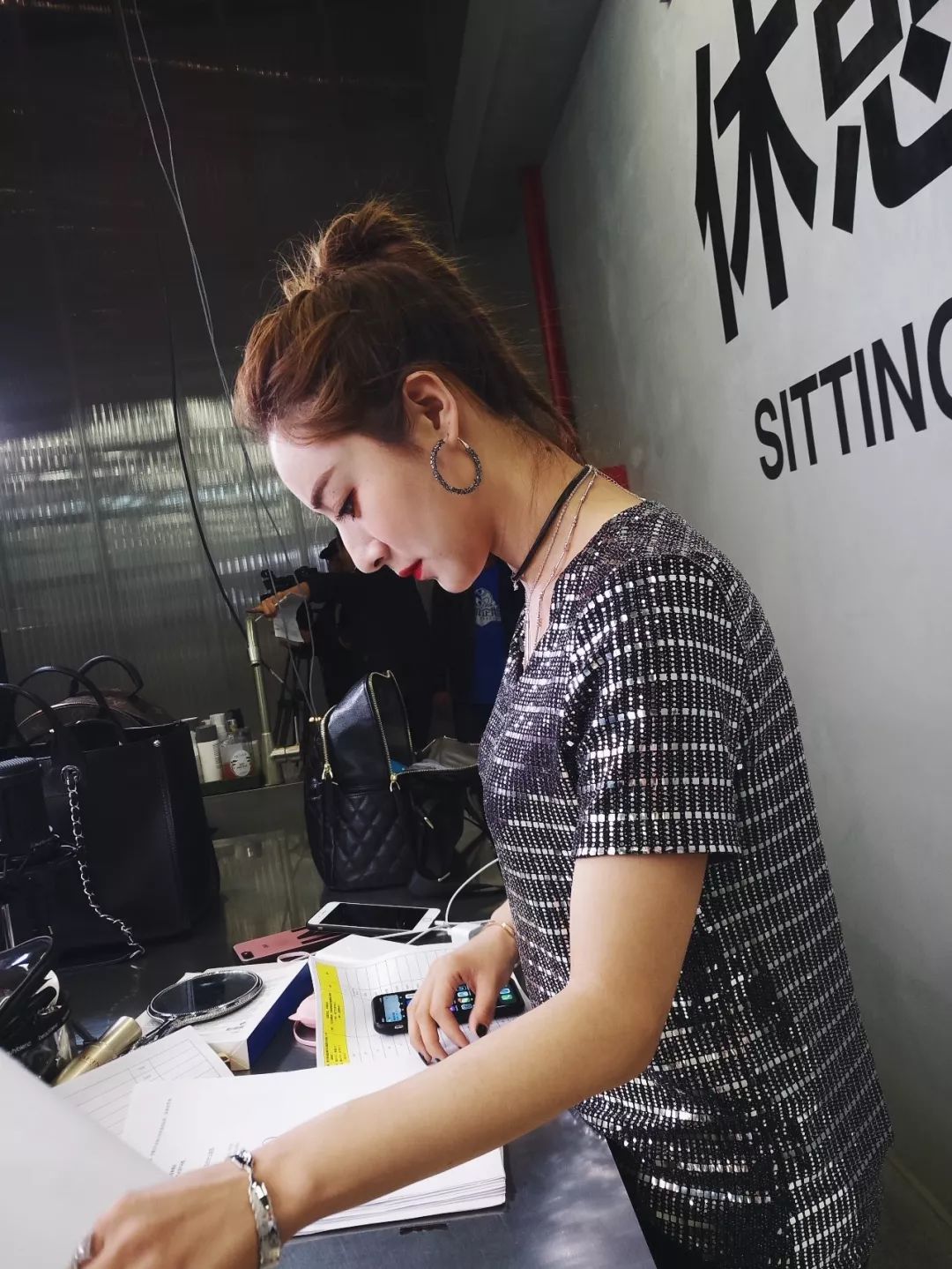 淘宝主播薇娅收入多少,淘宝主播薇娅一年收入多少钱