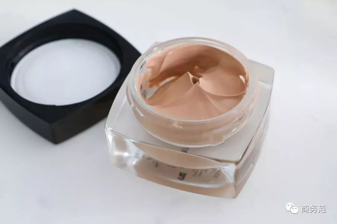 香奈儿美妆全线测评,香奈儿好用彩妆排名榜