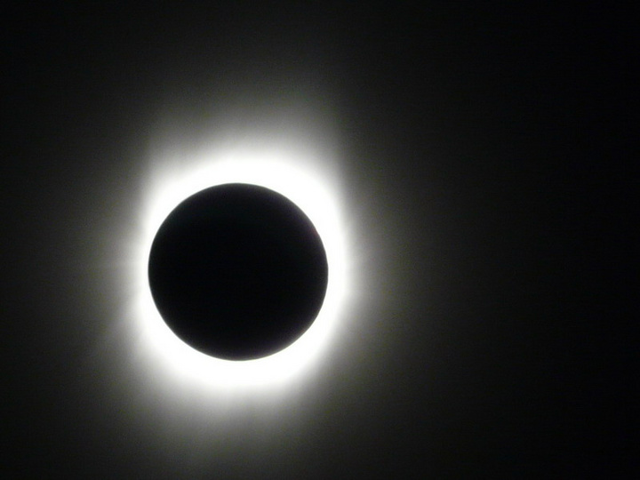 月亮为什么不能和地球一起转,月亮绕地球一圈为什么不是30天