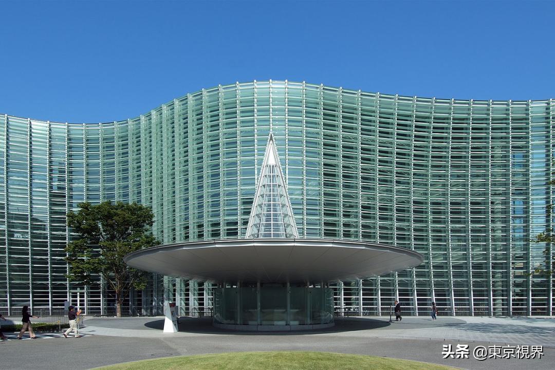 东京建筑物语：城市的美貌靠建筑来装点