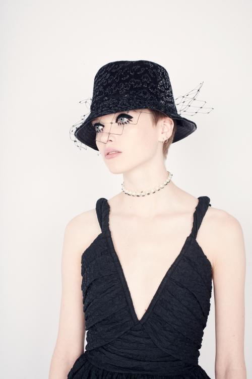 迪奥早春蝴蝶项链,迪奥montaigne项链