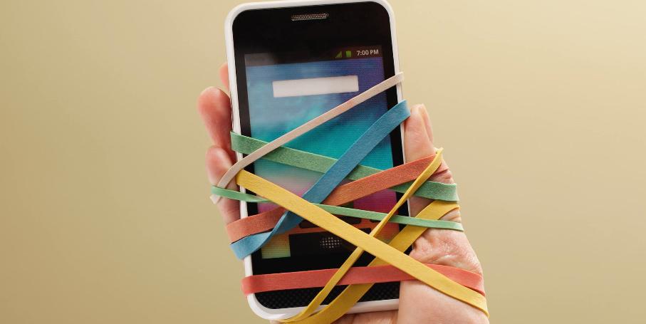 手机的利与弊手抄报,手机的利与弊英文